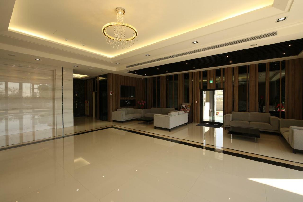 Yu Chun Hotel Taichung Eksteriør bilde